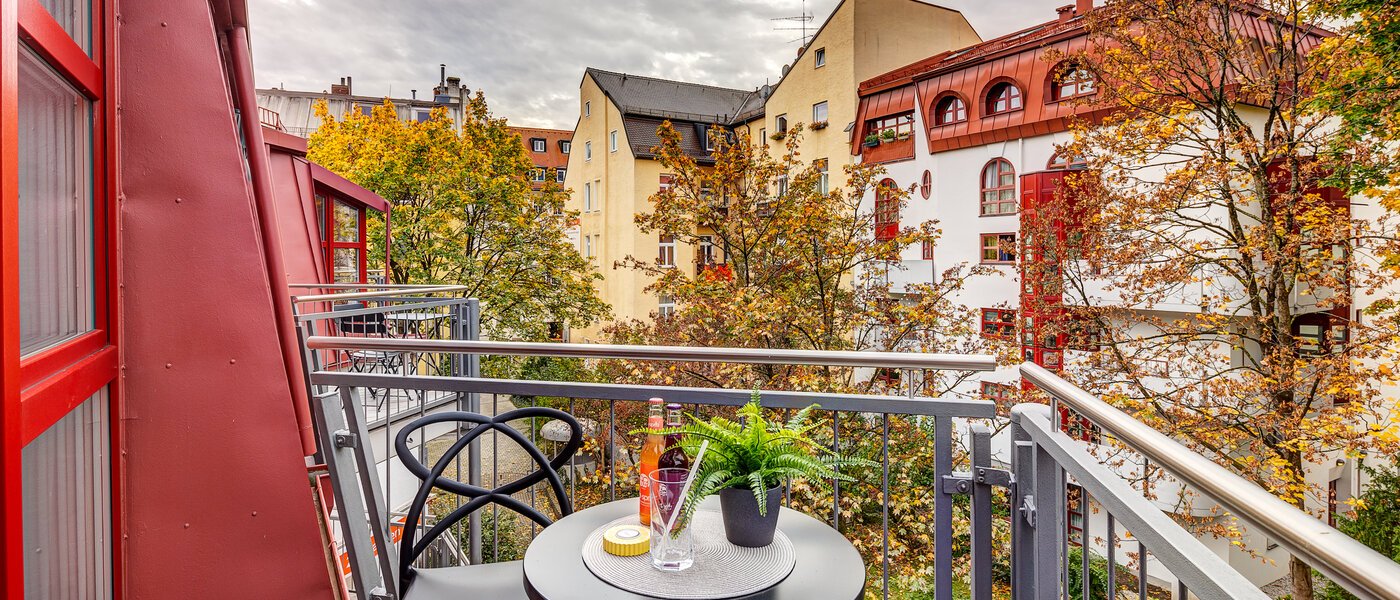 appartement München Schwanthalerhöhe 01 balcon 13143