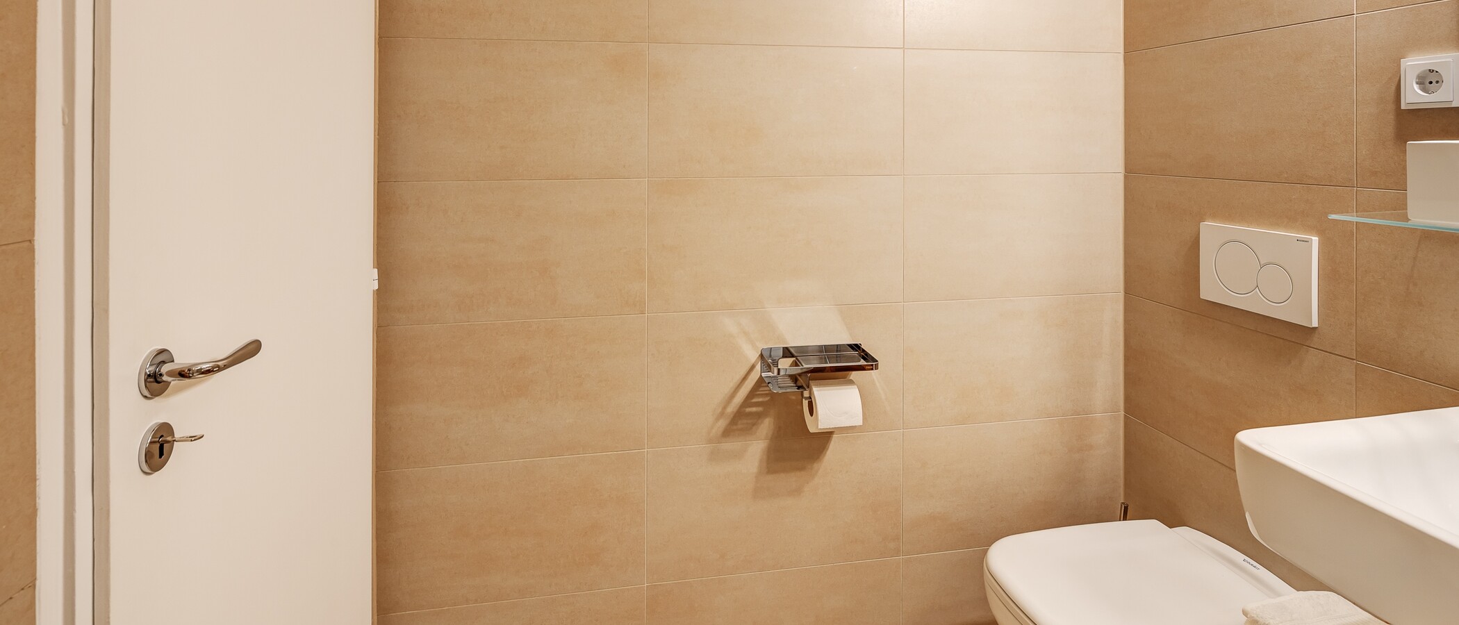 appartement style maisonnette München Olympiadorf 04 1ère salle de bain 13150