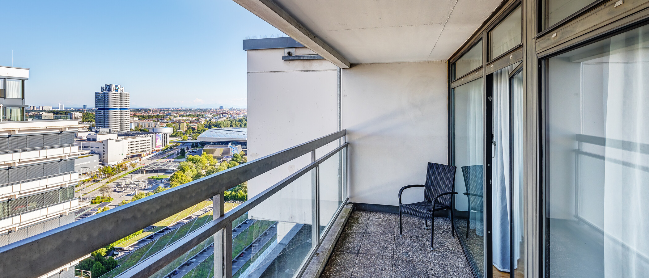 appartement style maisonnette München Olympiadorf 01 2eme Loggia 13150