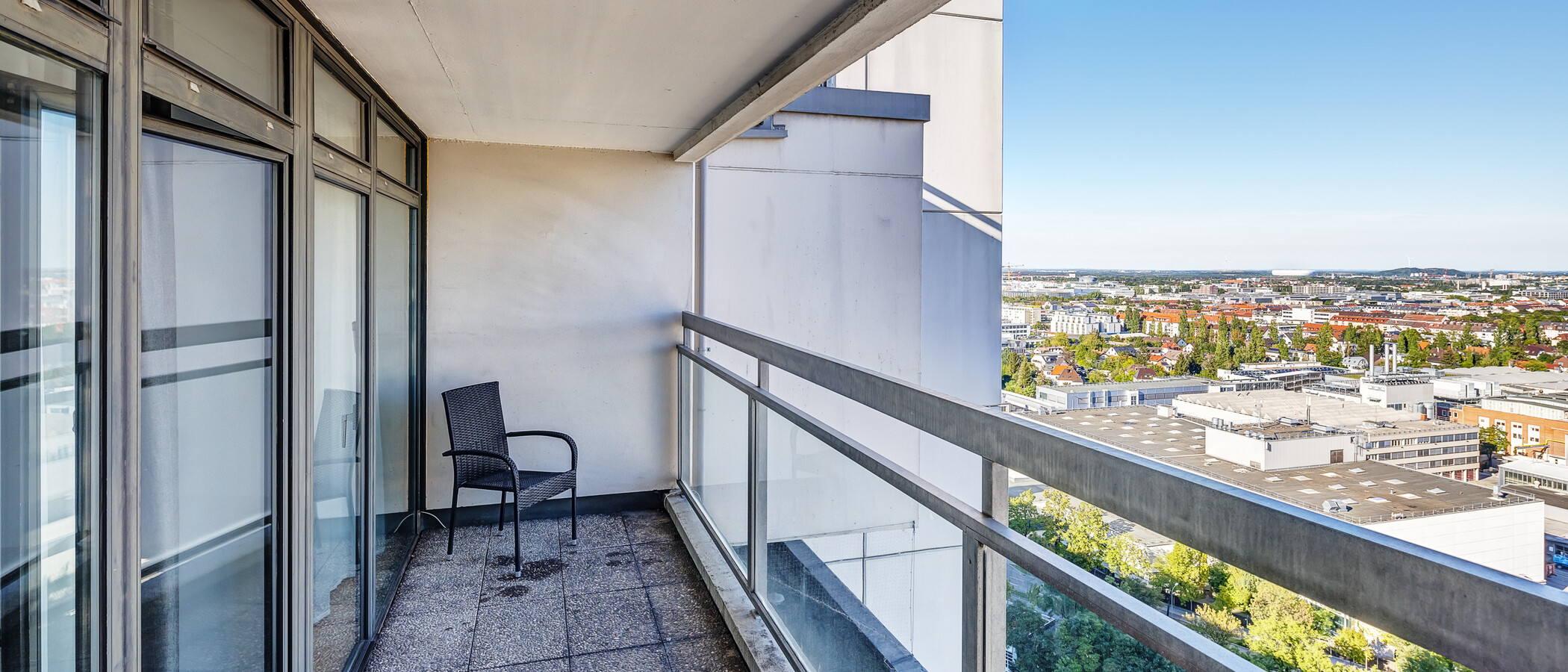 appartement style maisonnette München Olympiadorf 02 2eme Loggia 13150