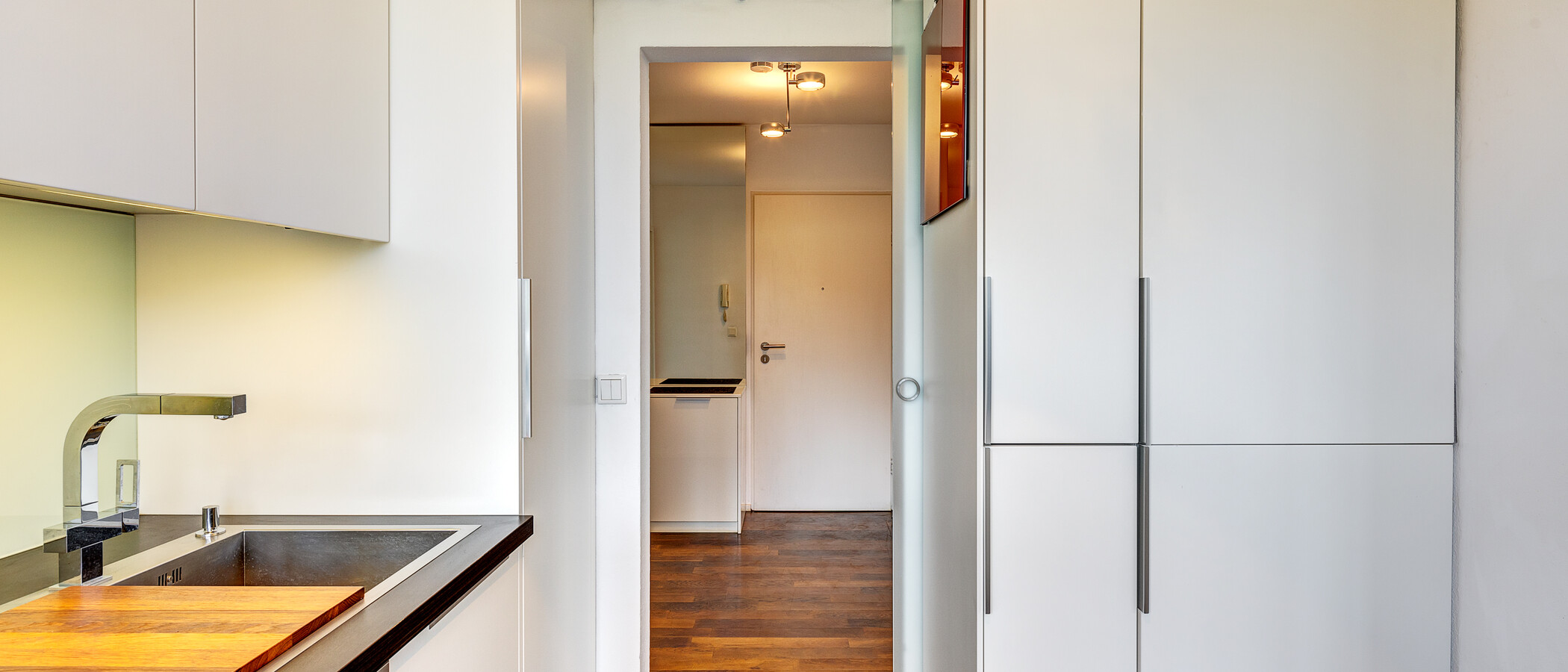 appartement style maisonnette avec mezzanine Unterföhring 03 cuisine 13159