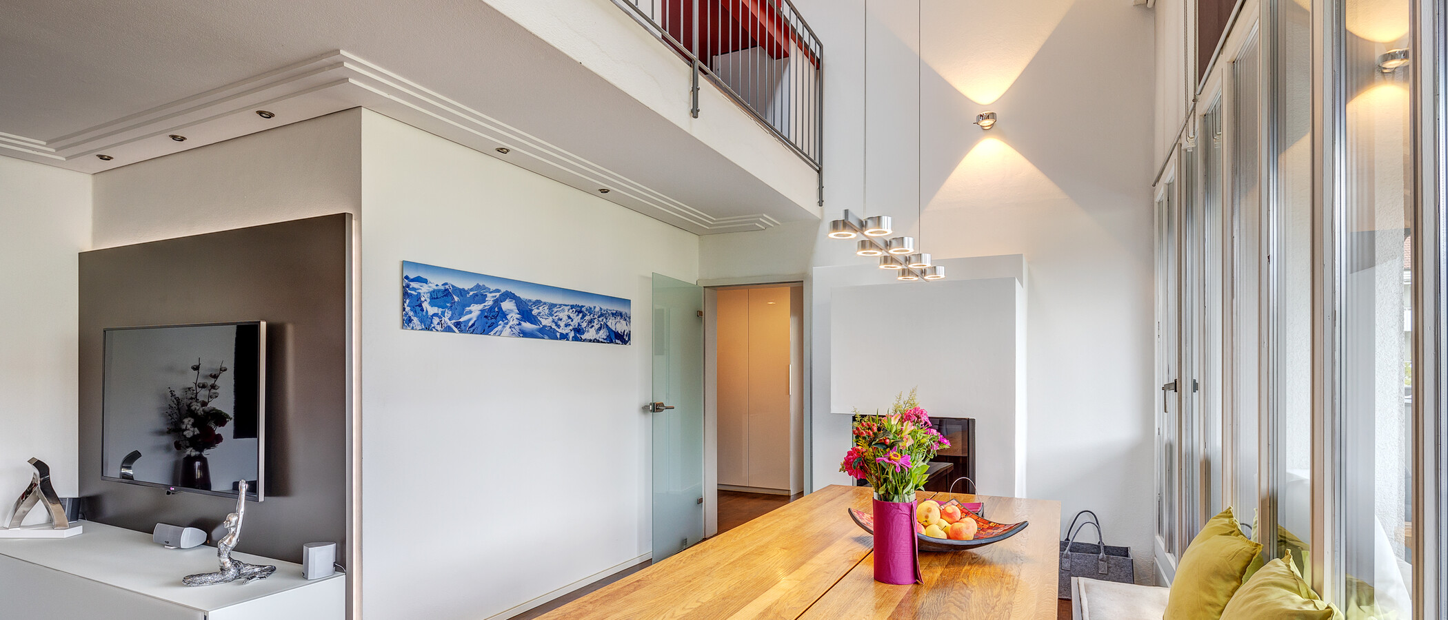 appartement style maisonnette avec mezzanine Unterföhring 05 pièce à vivre 13159
