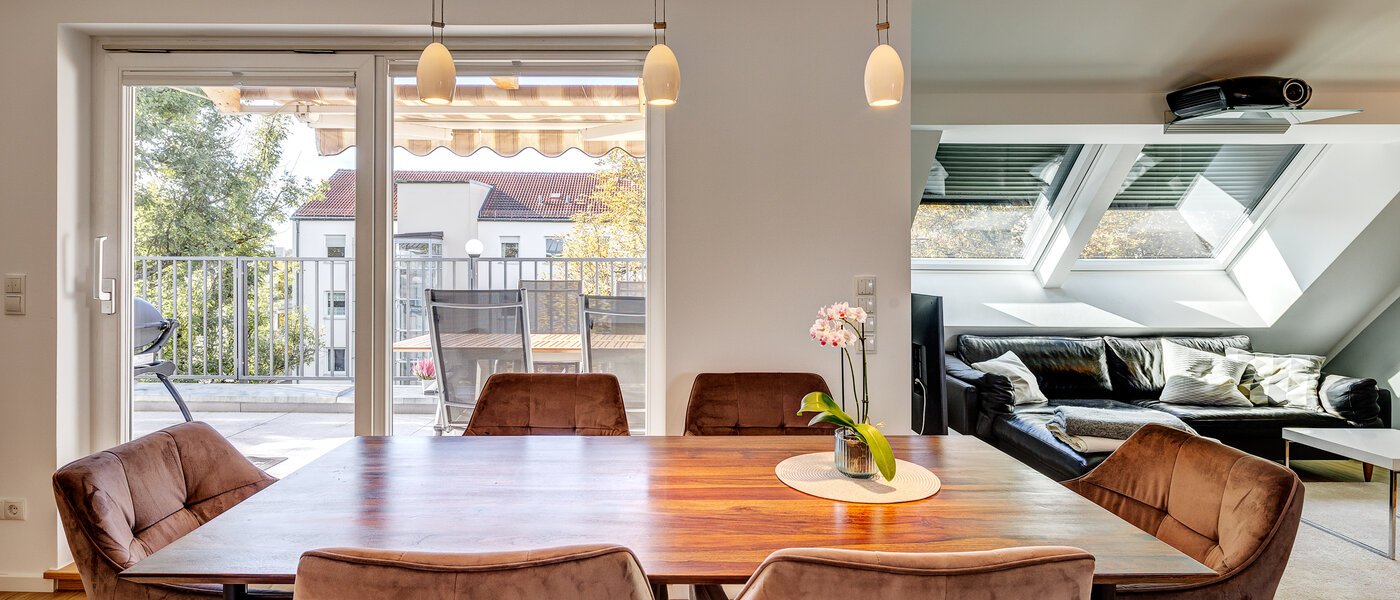 appartement München Berg am Laim 01 salle à manger 13179