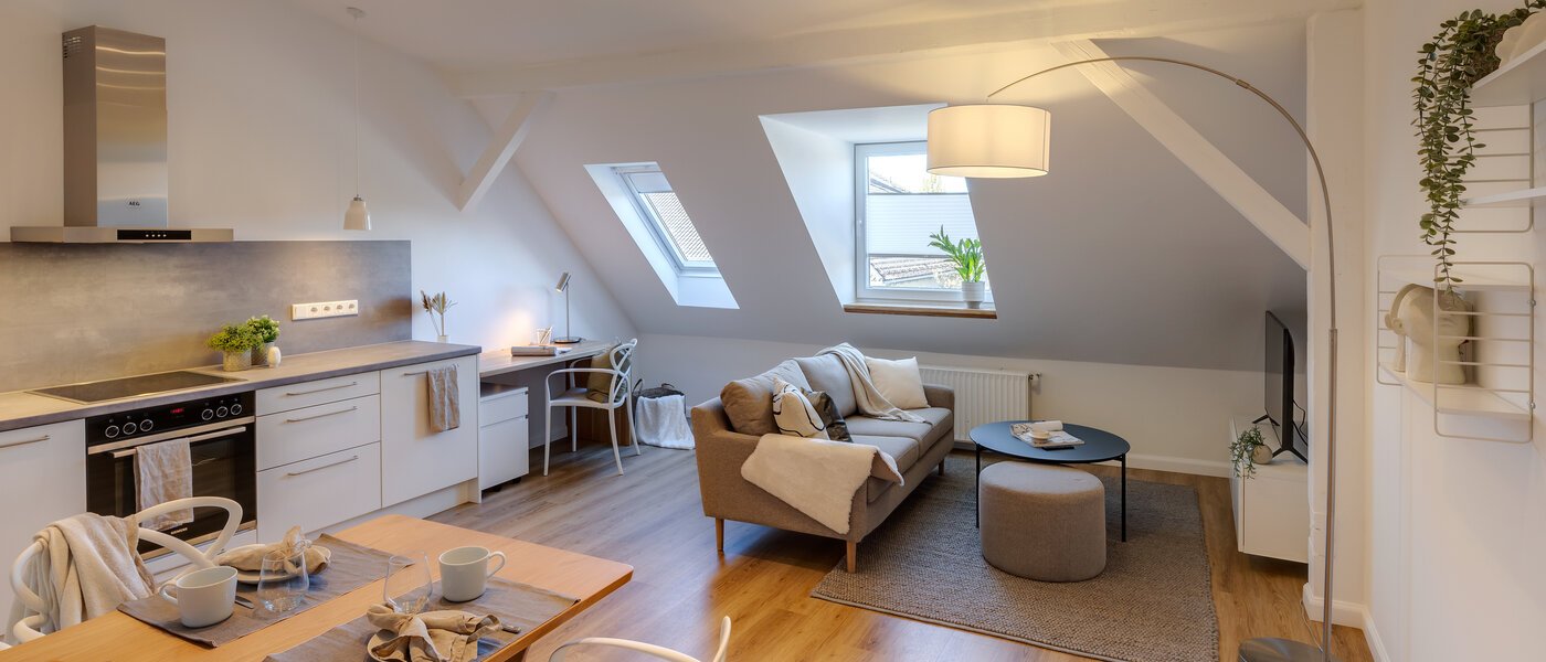 appartement sous les toits München Au 01 pièce à vivre 13187