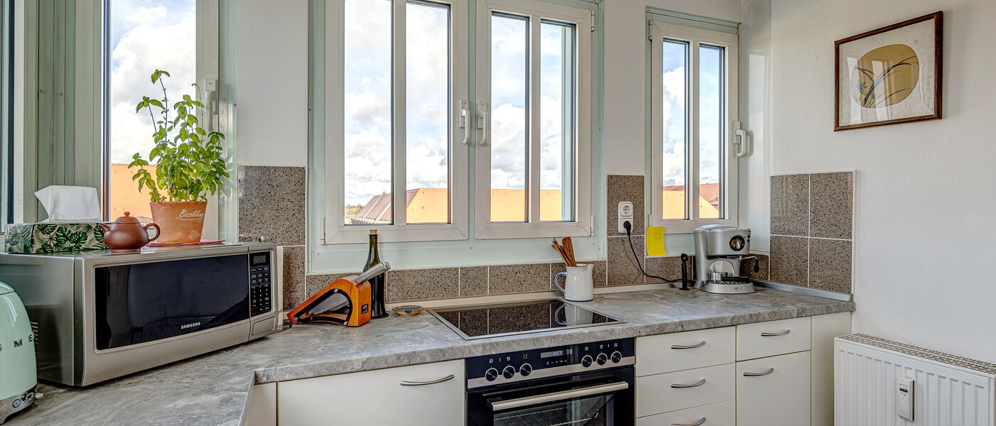 appartement style maisonnette München Sendling-Westpark 02 cuisine 13200