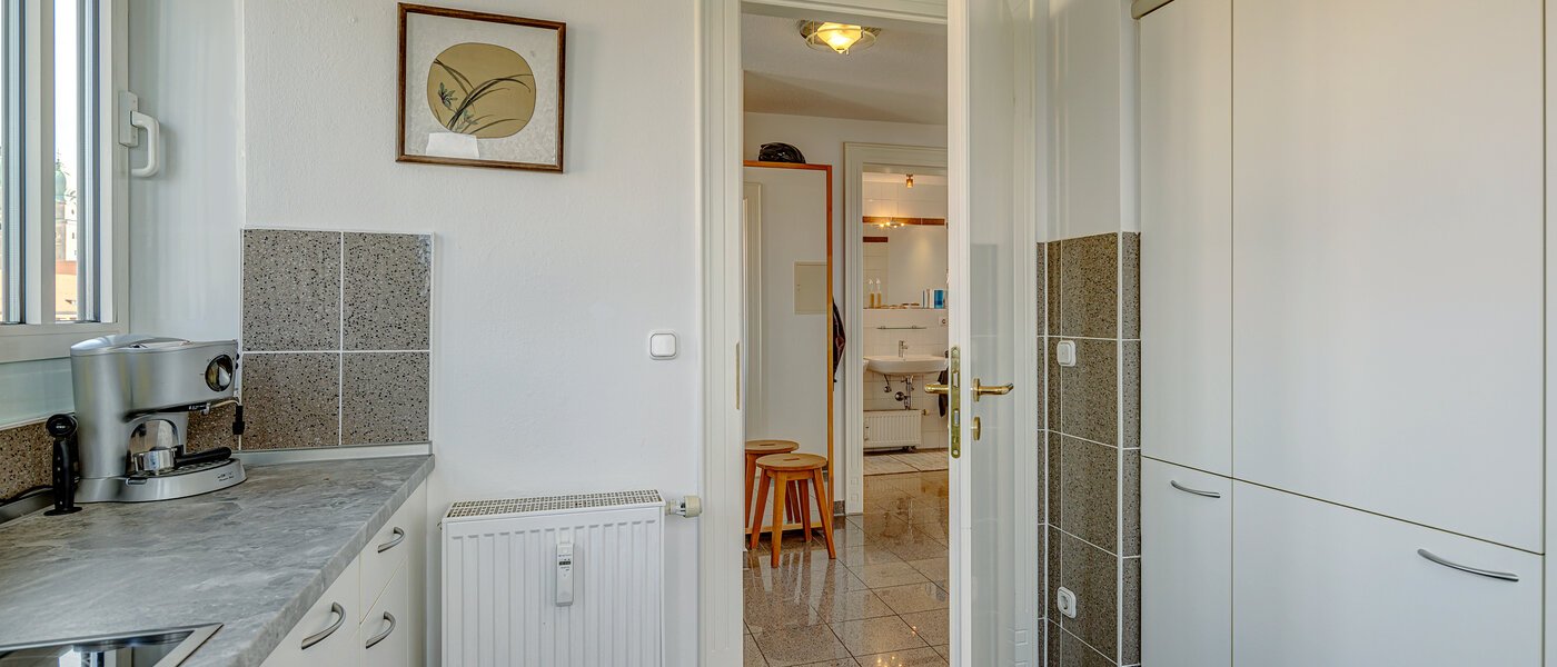 appartement style maisonnette München Sendling-Westpark 03 cuisine 13200