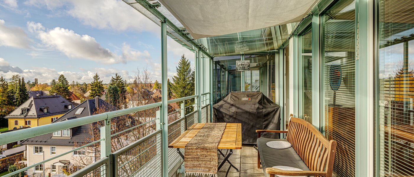 appartement style maisonnette München Sendling-Westpark 02 balcon 13200