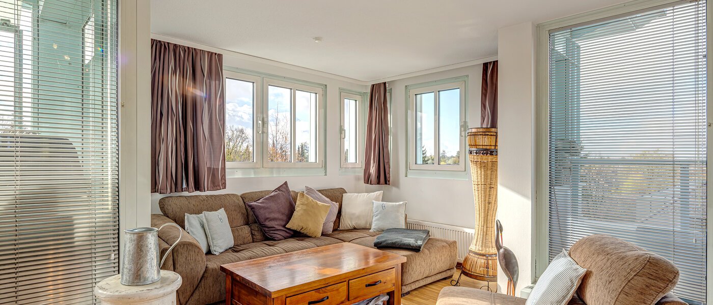 appartement style maisonnette München Sendling-Westpark 02 pièce à vivre 13200