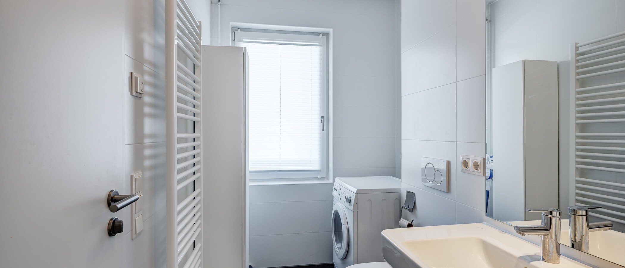 appartement München Altperlach 03 1ère salle de bain 13205