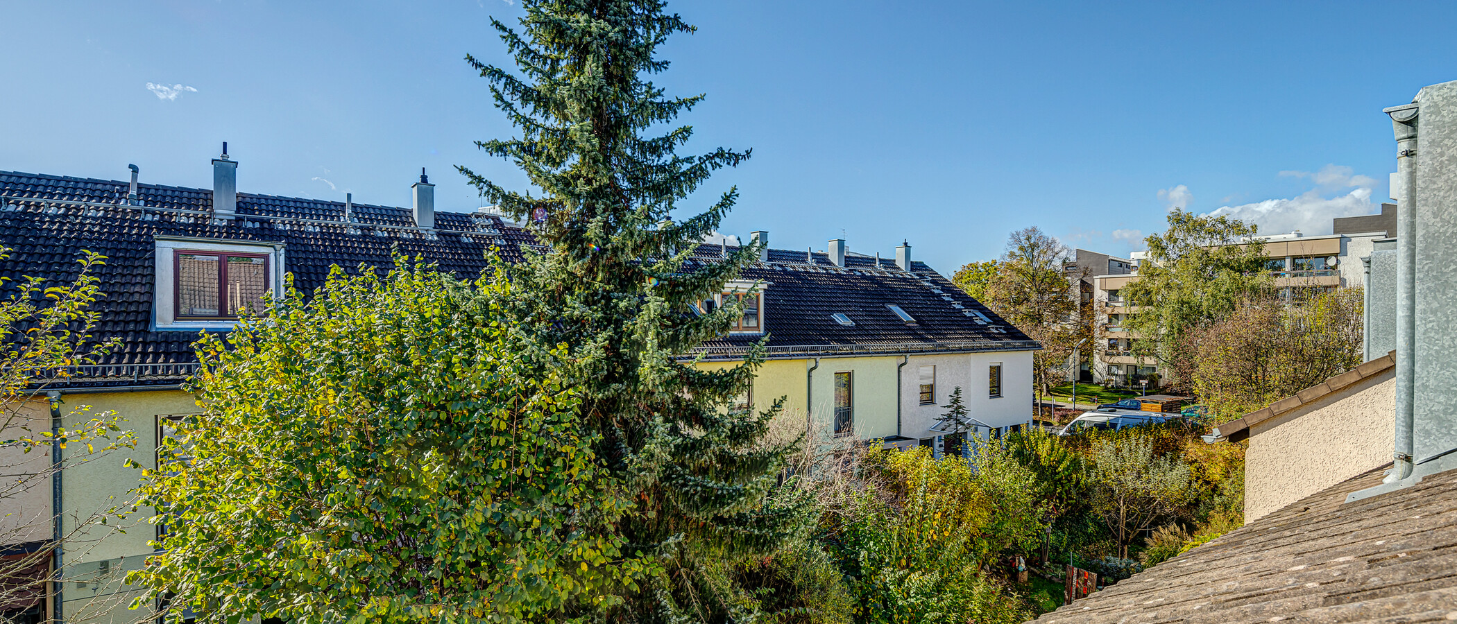 dernière maison de la rangée de maisons mitoyennes München Pasing 01 vue 13218