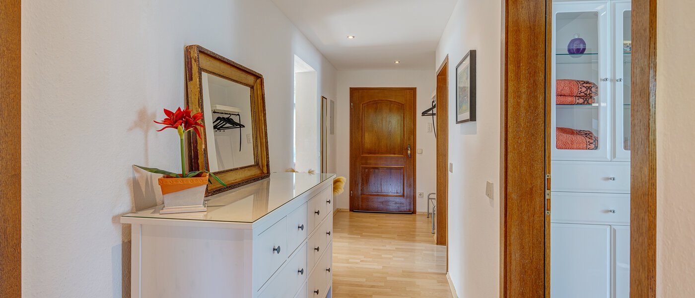 appartement sous les toits Inning am Ammersee 01 entrée/couloir 13224