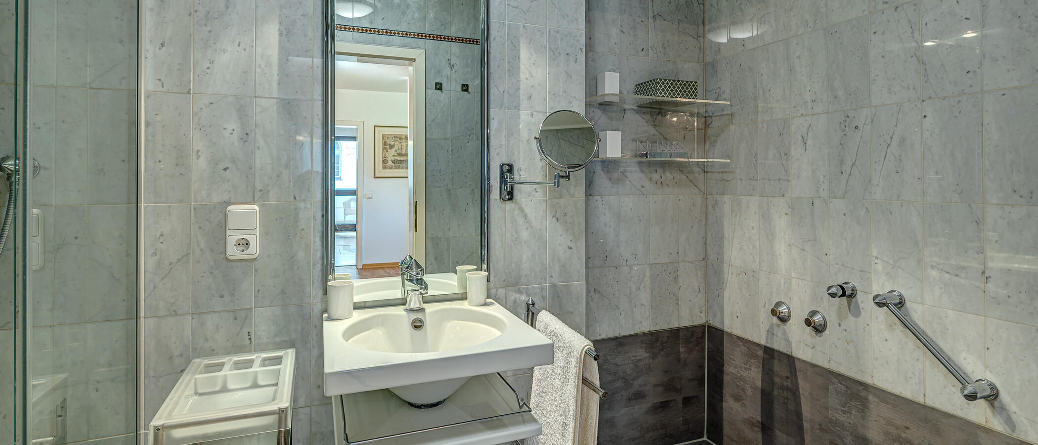 appartement München Altbogenhausen 02 salle de bain 13244