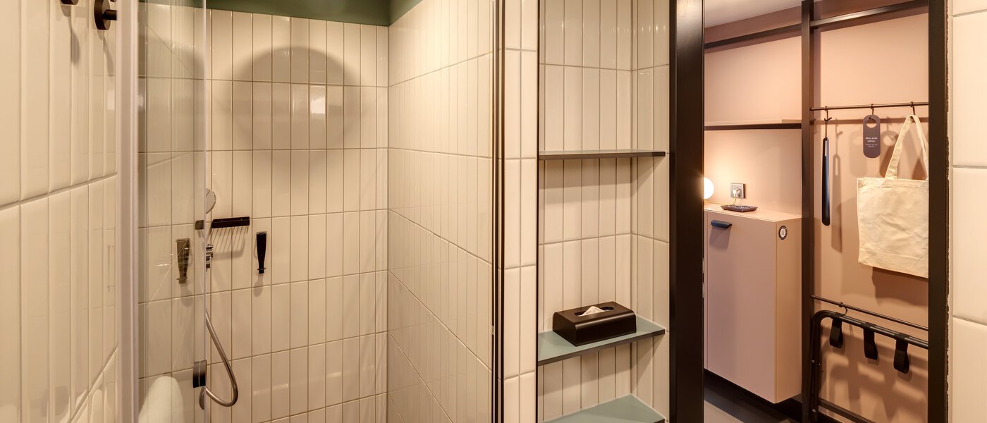 appartement style maisonnette München Neuperlach 03 salle de bain 13252