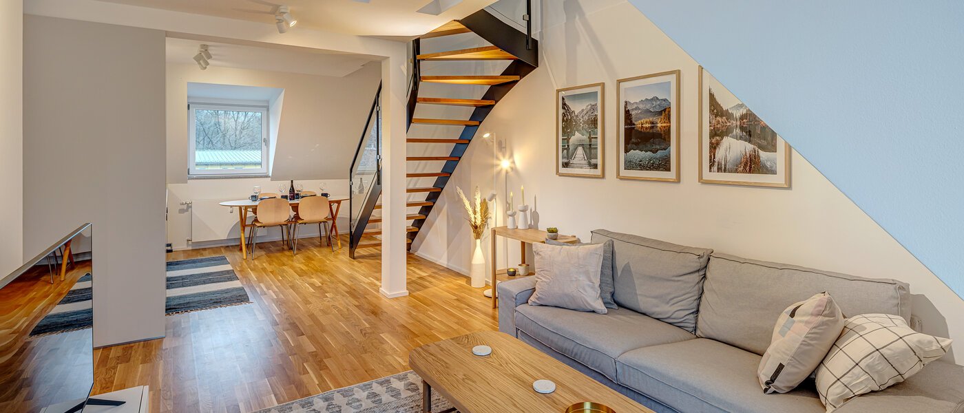 appartement style maisonnette München Giesing 01 pièce à vivre 13263