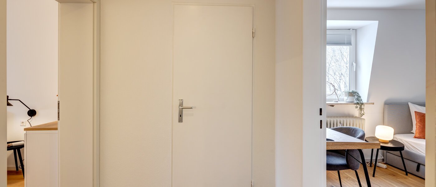 appartement sous les toits München Giesing 03 entrée/couloir 13269