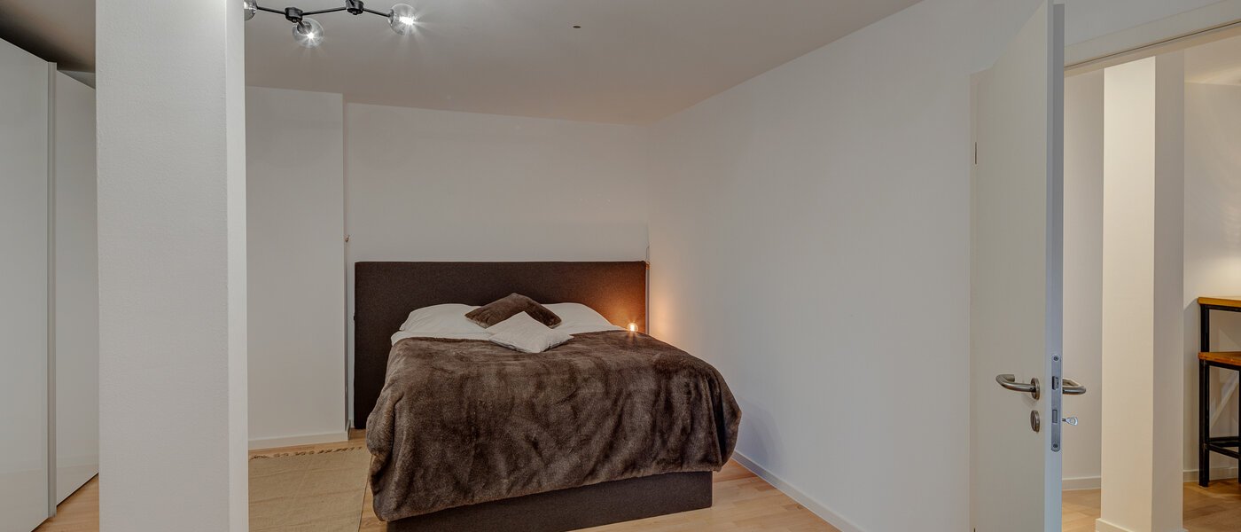 appartement style maisonnette avec mezzanine München Maxvorstadt 01 1ère chambre 13317