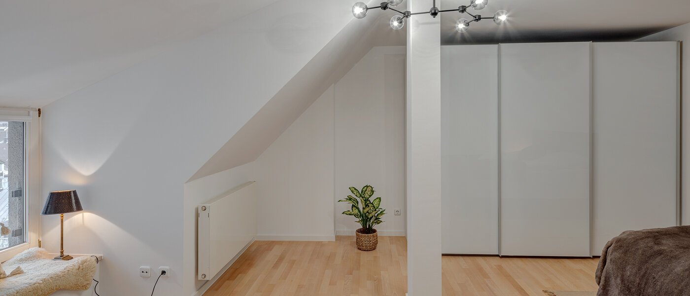 appartement style maisonnette avec mezzanine München Maxvorstadt 03 1ère chambre 13317