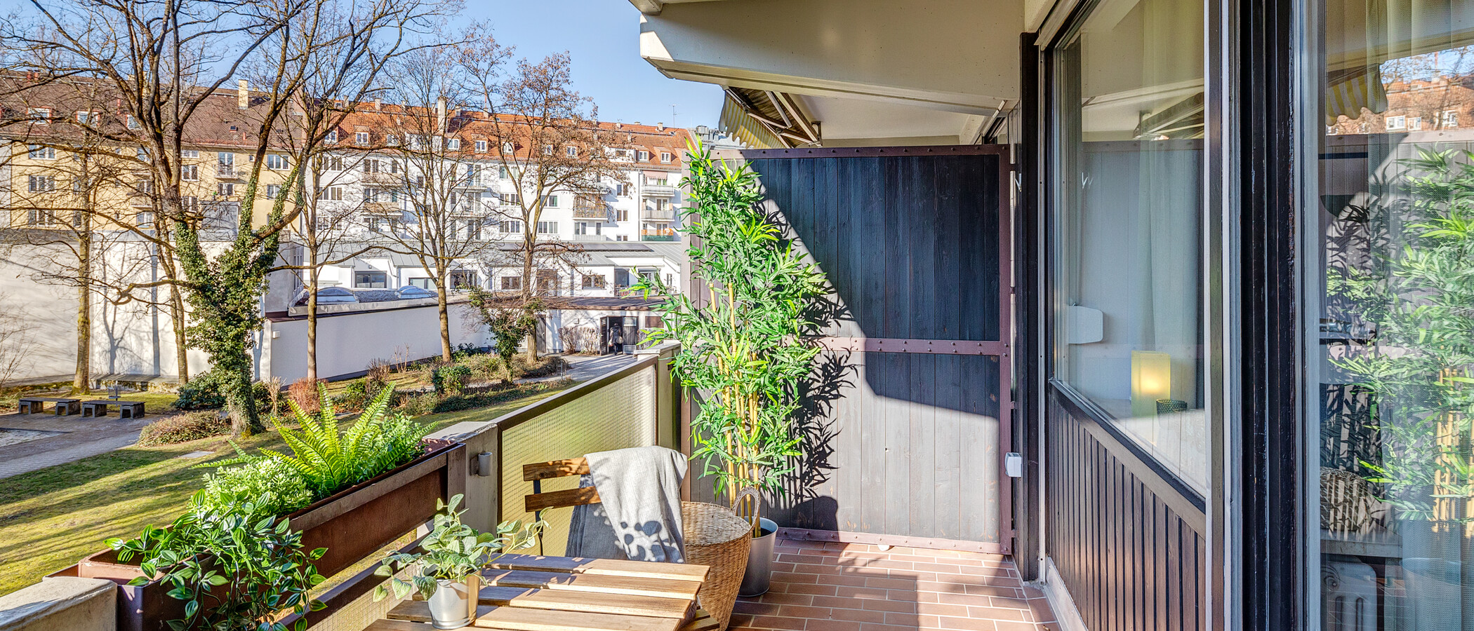 appartement München Neuhausen 02 balcon 13344