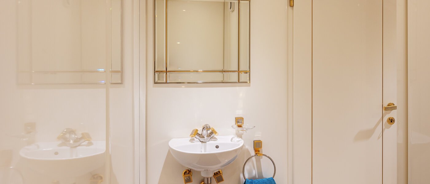 maison Vaterstetten Baldham 01 toilettes séparées 13408