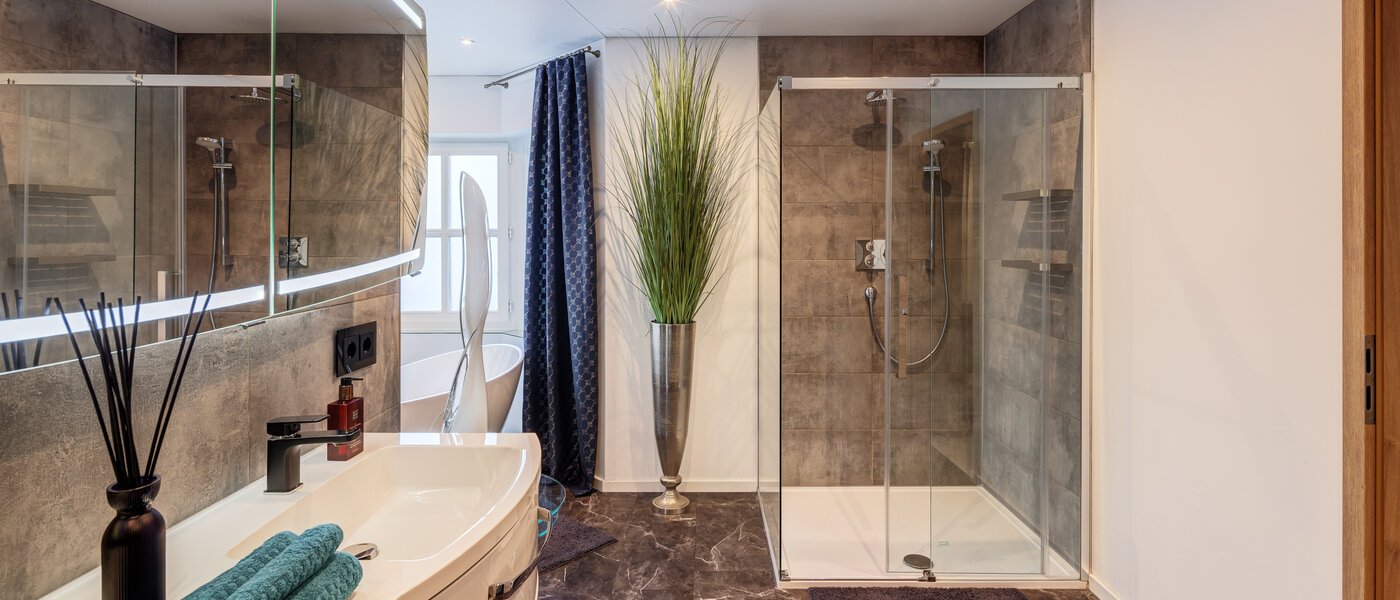 maison Vaterstetten Baldham 03 1ère salle de bain 13408