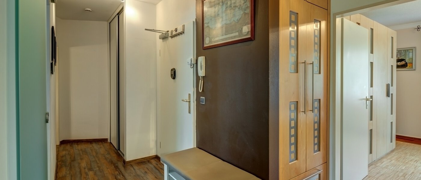 appartement Poing 01 entrée/couloir 13482