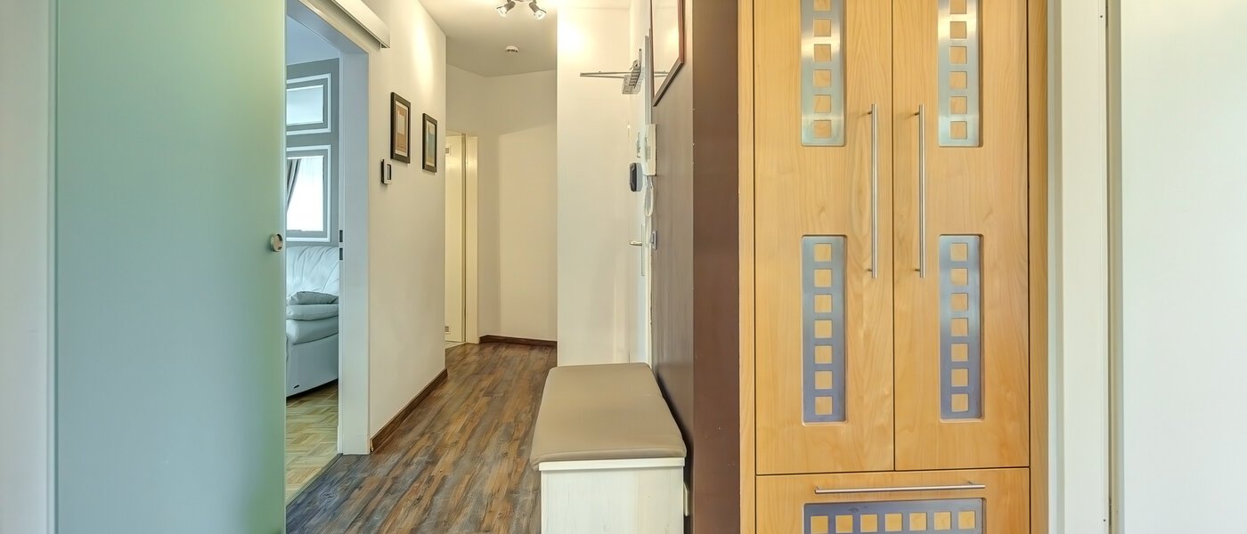 appartement Poing 04 entrée/couloir 13482