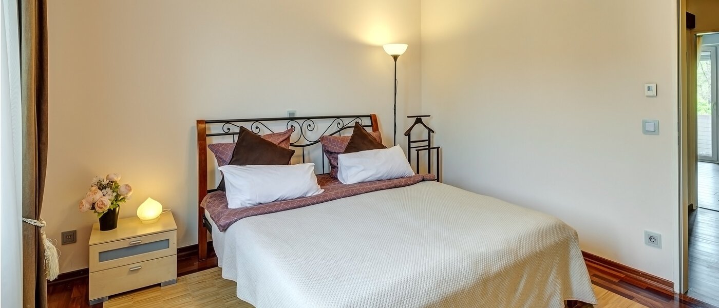 appartement Poing 02 1ère chambre 13482