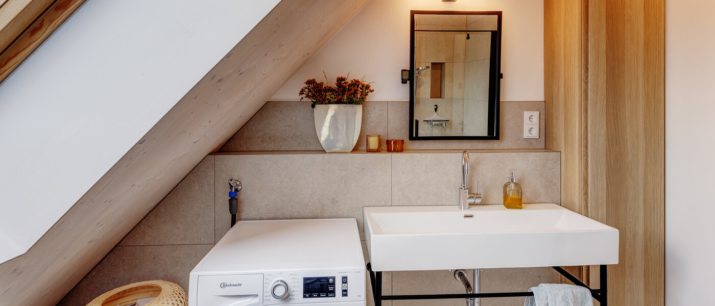 appartement sous les toits München Berg am Laim 03 salle de bain 13504