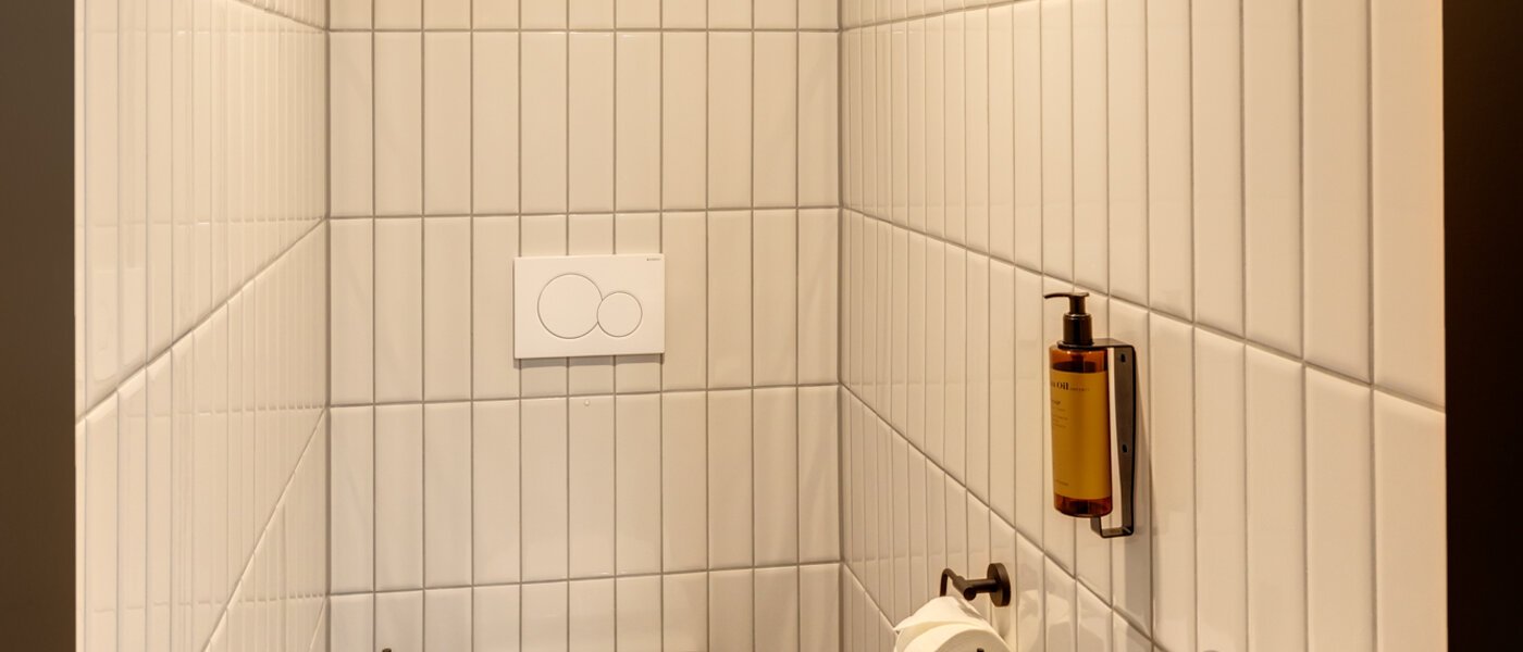 appartement style maisonnette München Neuperlach 01 toilettes séparées 13536