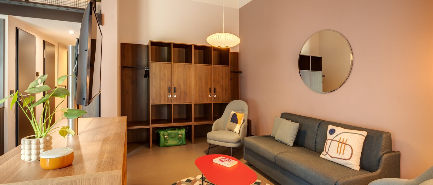 appartement style maisonnette München Neuperlach 04 pièce à vivre 13536