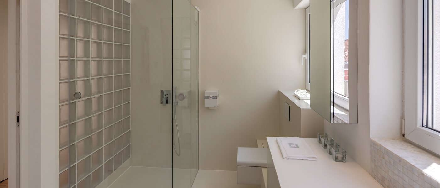 mansardé Unterhaching 02 salle de bain 13549