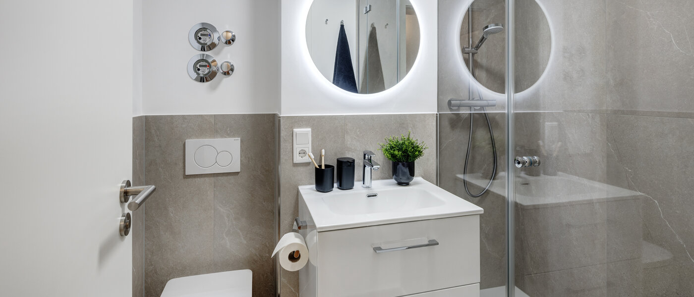 appartement München Milbertshofen 01 salle de bain 13553