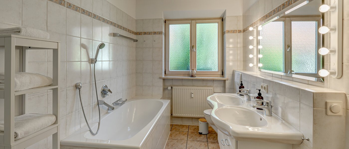appartement avec jardin Schliersee 01 salle de bain 13576