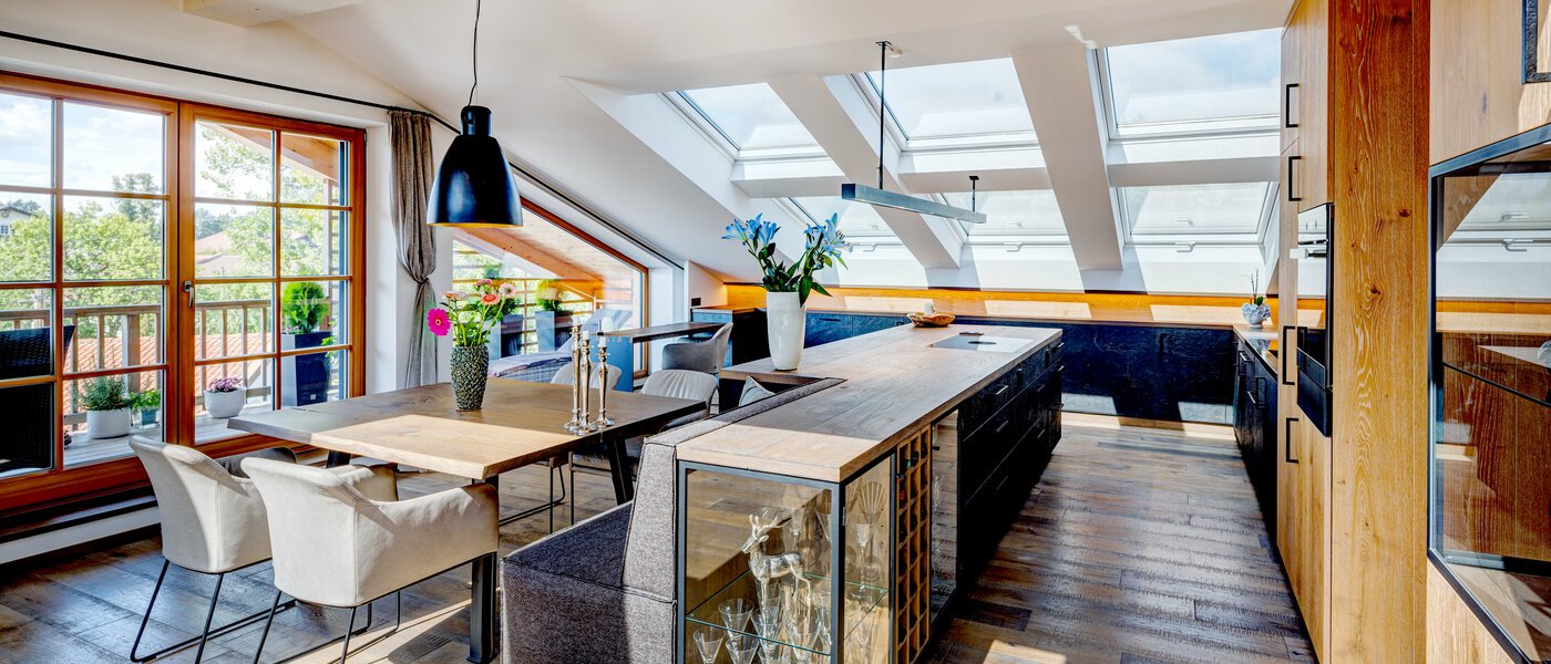 appartement sous les toits Holzkirchen 02 cuisine 13582