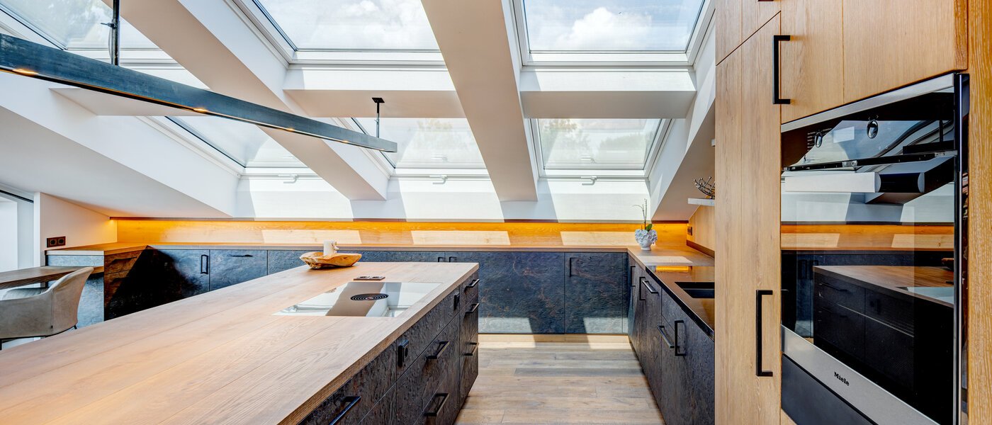 appartement sous les toits Holzkirchen 03 cuisine 13582