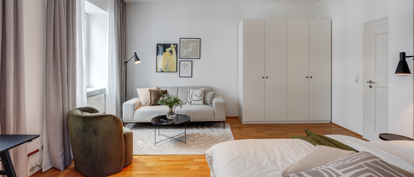 appartement München Lehel 03 pièce à vivre 13584