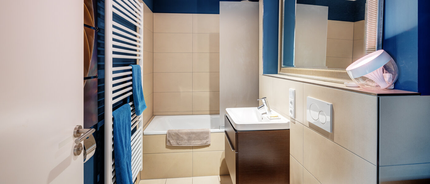 appartement München Milbertshofen 01 salle de bain 13602