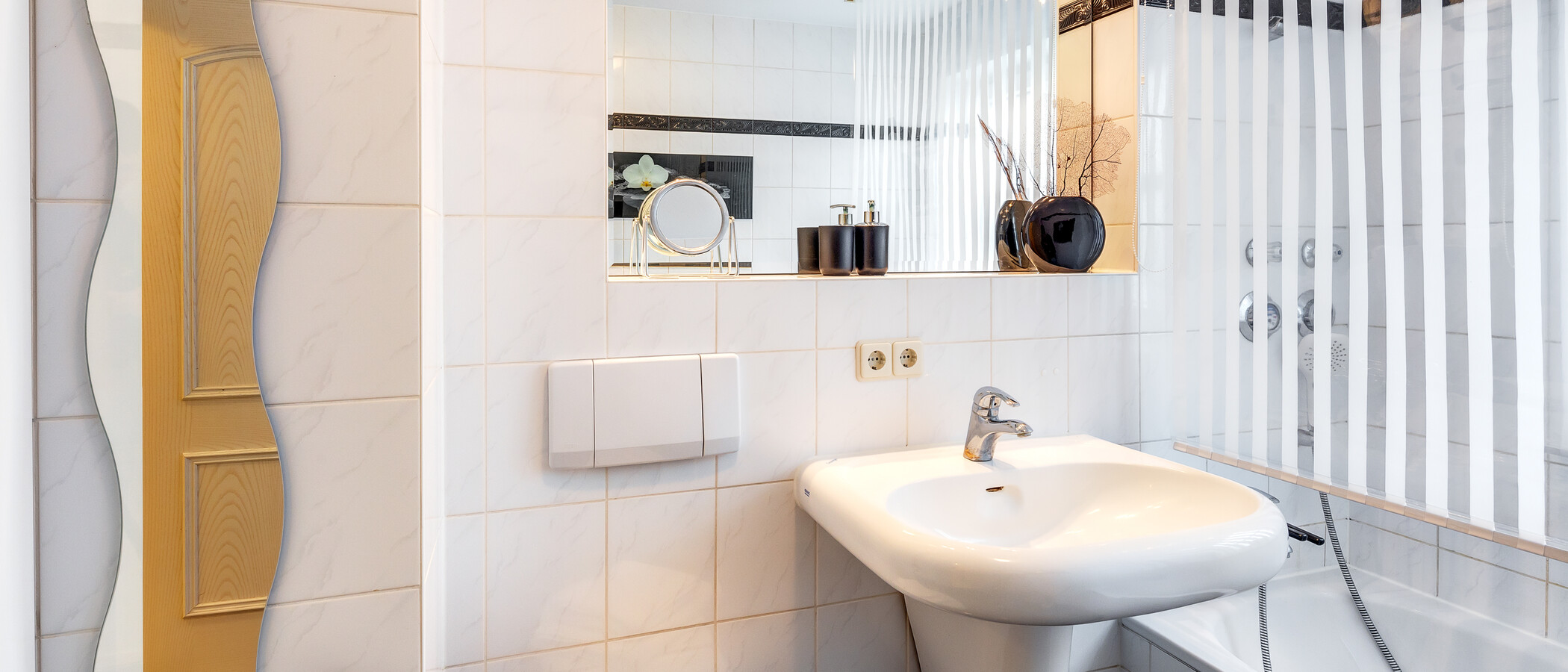 appartement style maisonnette München Lerchenau 02 salle de bain 13603