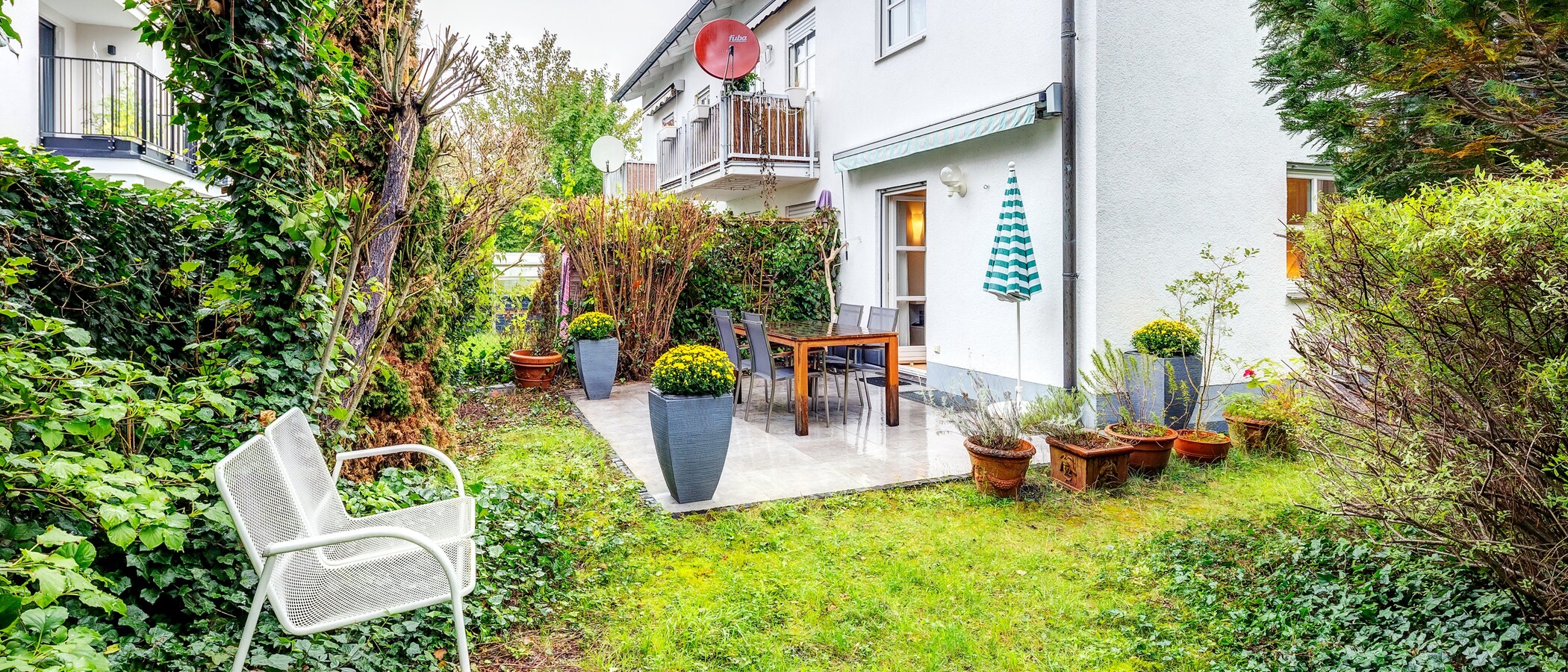 appartement style maisonnette München Lerchenau 02 jardin 13603