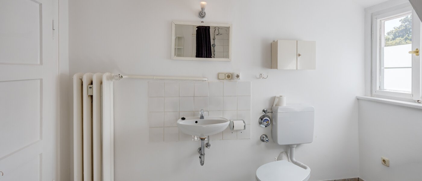 appartement sous les toits München Nymphenburg 05 salle de bain 13654