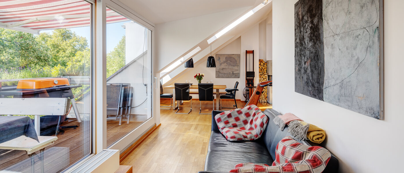 appartement avec terrasse sur le toit München Ramersdorf 04 pièce à vivre 13657