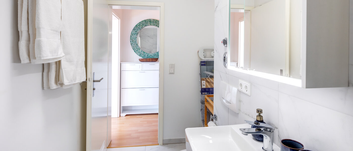 appartement avec terrasse sur le toit München Neuperlach 03 salle de bain 13658