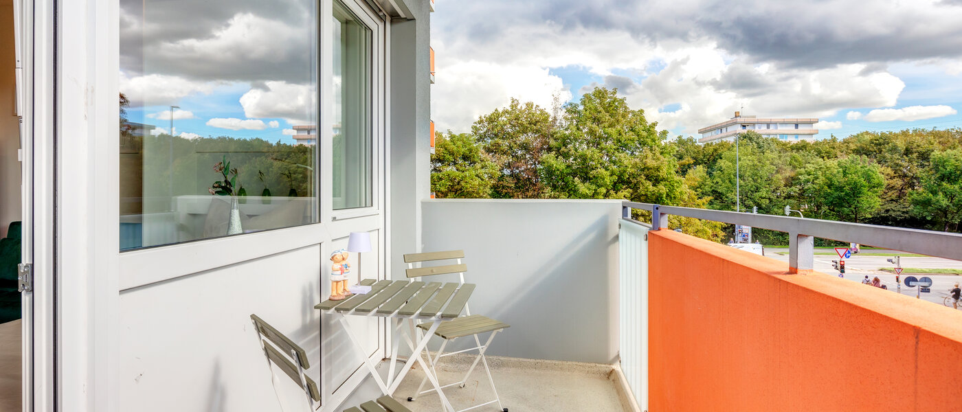 studio München Am Hart 02 balcon 13670