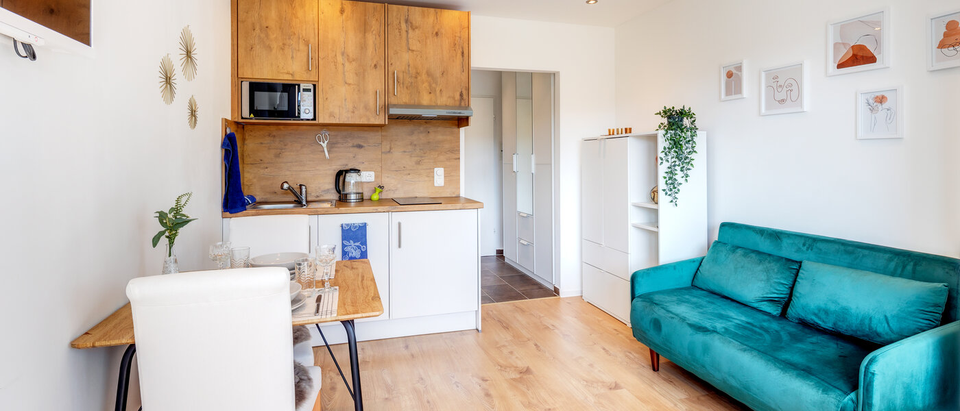 studio München Am Hart 01 pièce à vivre 13670