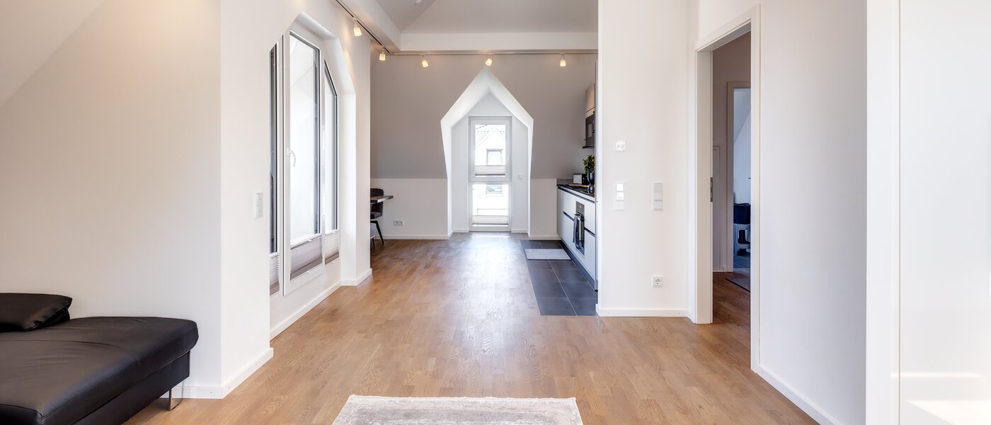 appartement sous les toits Aschheim 02 pièce à vivre 13679