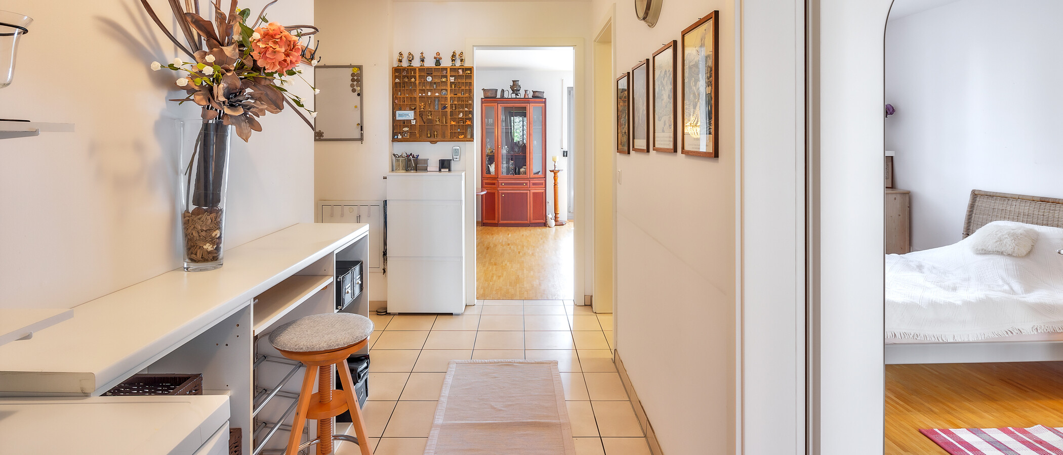 appartement Unterhaching 01 entrée/couloir 13690
