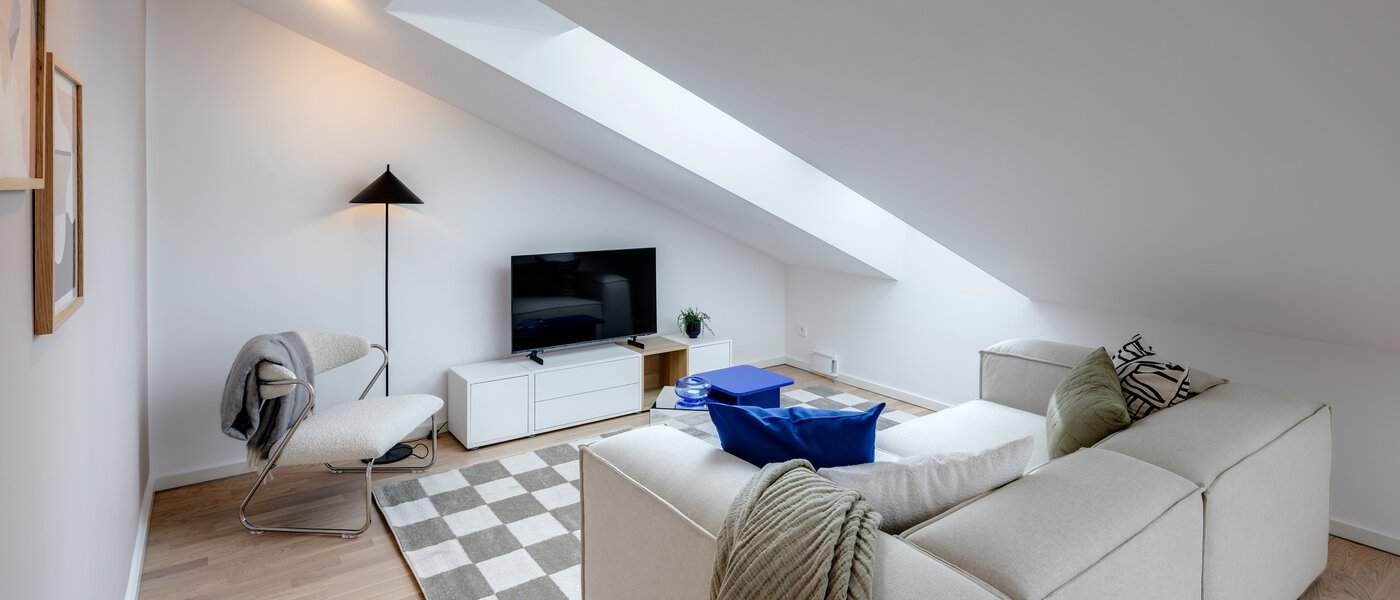 appartement sous les toits Haar 06 pièce à vivre 13695