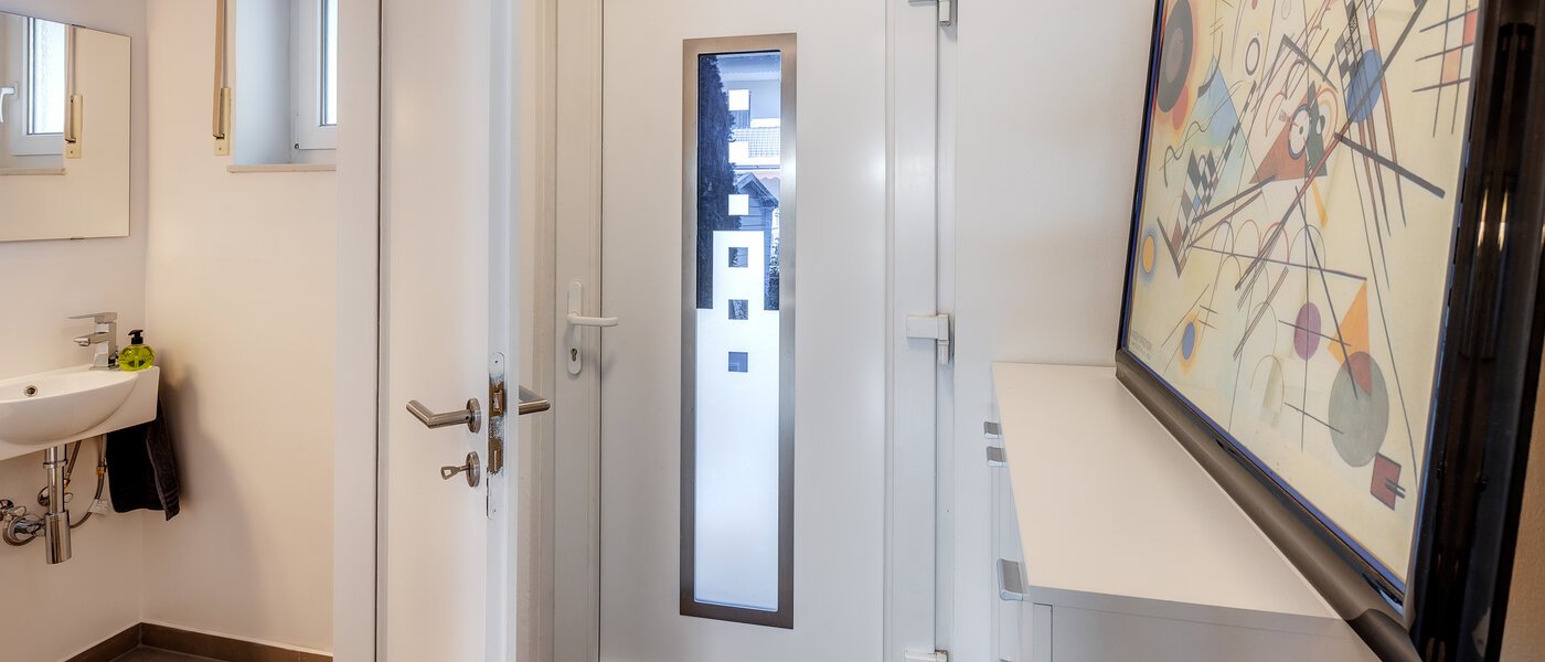 dernière maison de la rangée de maisons mitoyennes Eichenau 02 entrée/couloir 13696