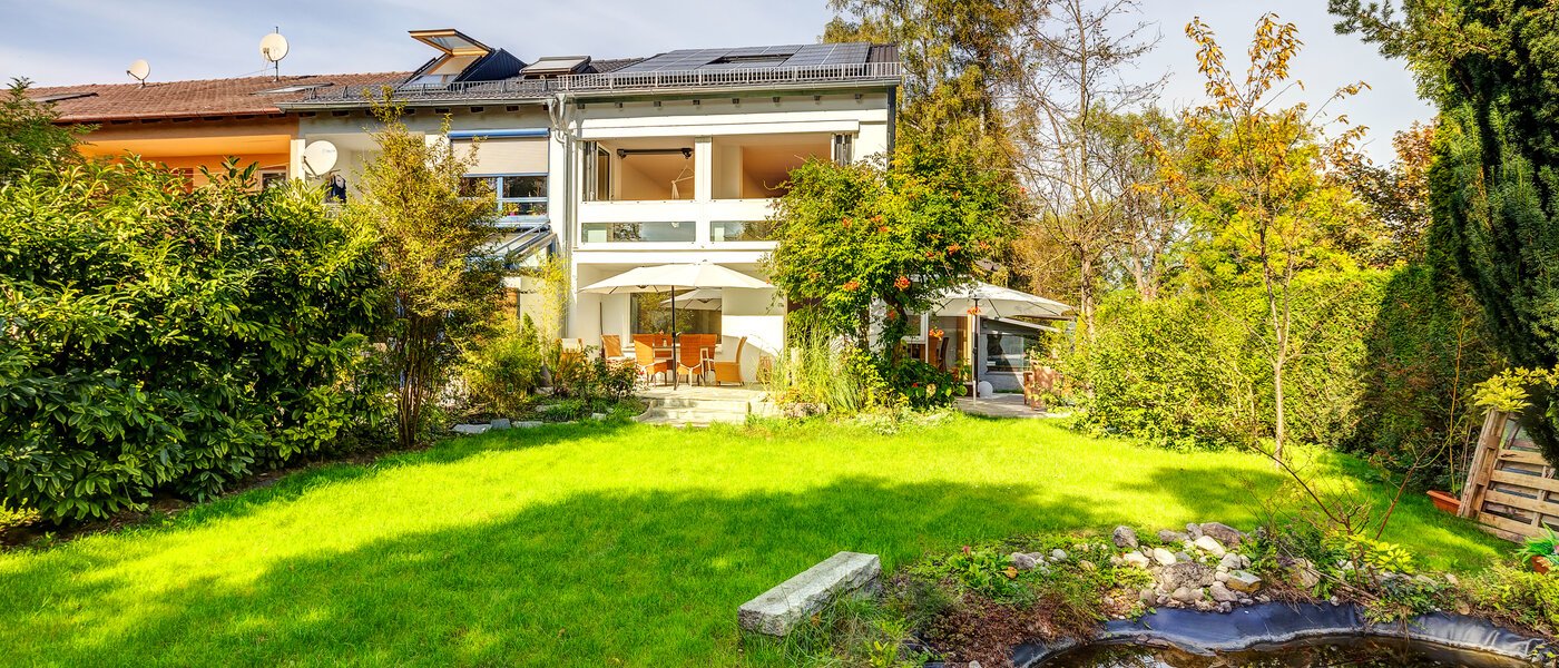 dernière maison de la rangée de maisons mitoyennes Eichenau 03 jardin 13696