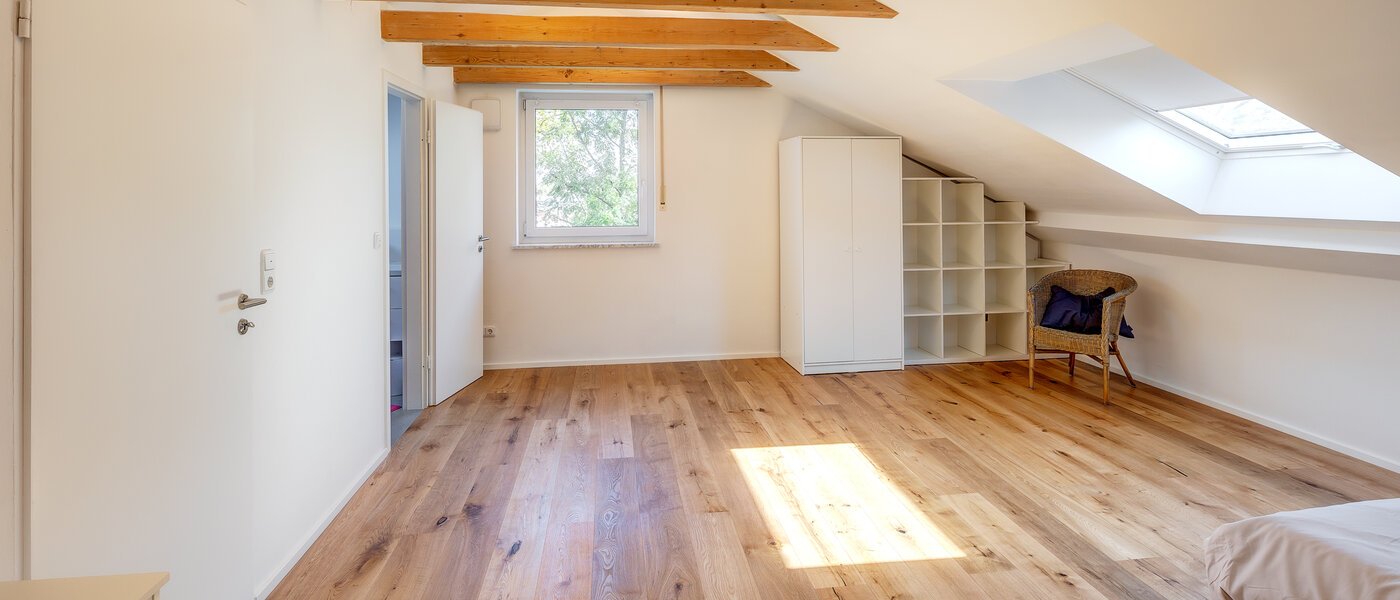 dernière maison de la rangée de maisons mitoyennes Eichenau 02 3ième chambre 13696